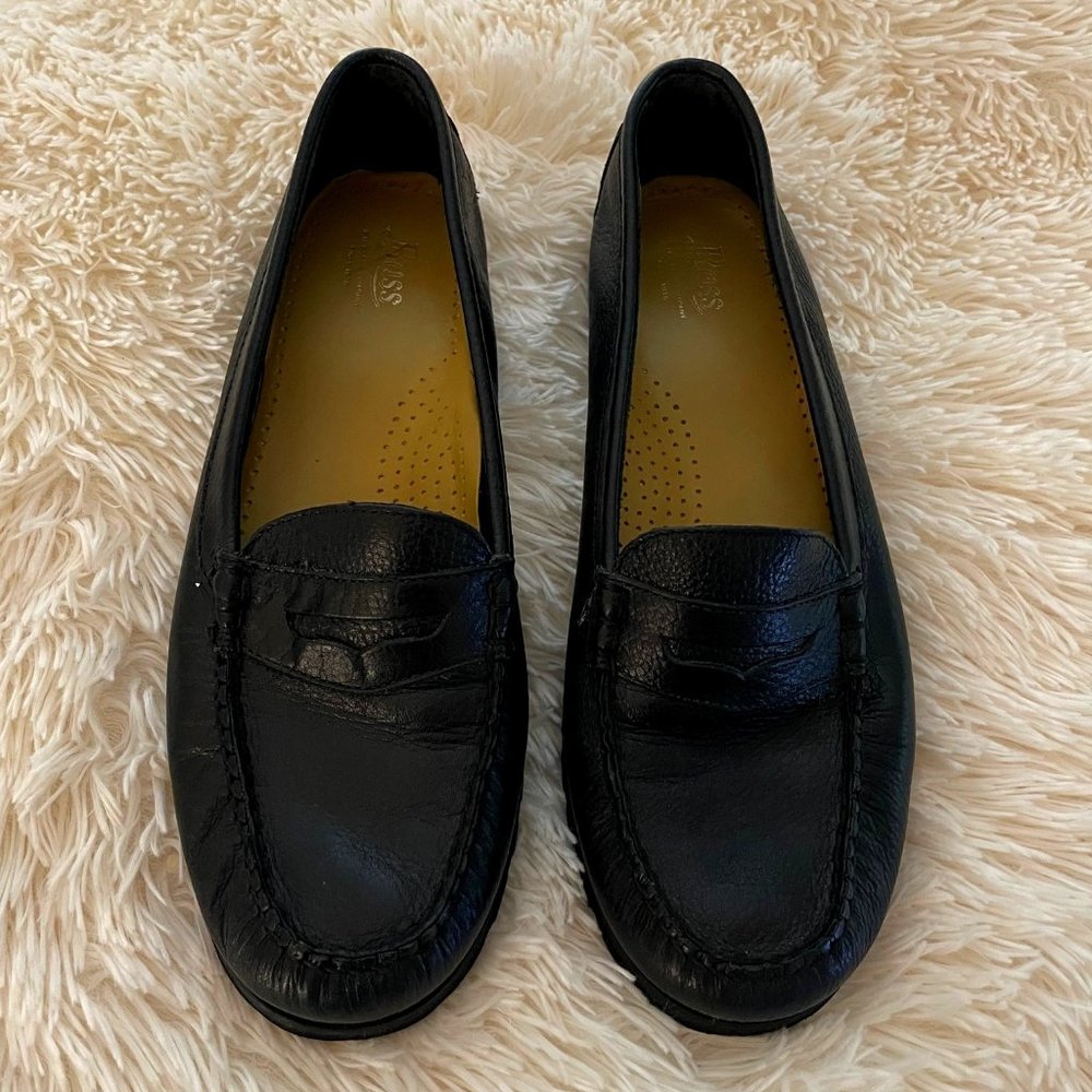 G.H. Bass & Co. Black Leather 'Valter' Loafers with lug sole Women's Size 10 M